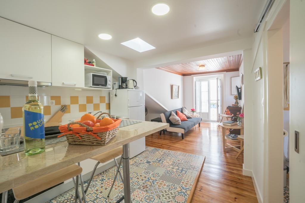 Atalaia Home ลิสบอน ภายนอก รูปภาพ